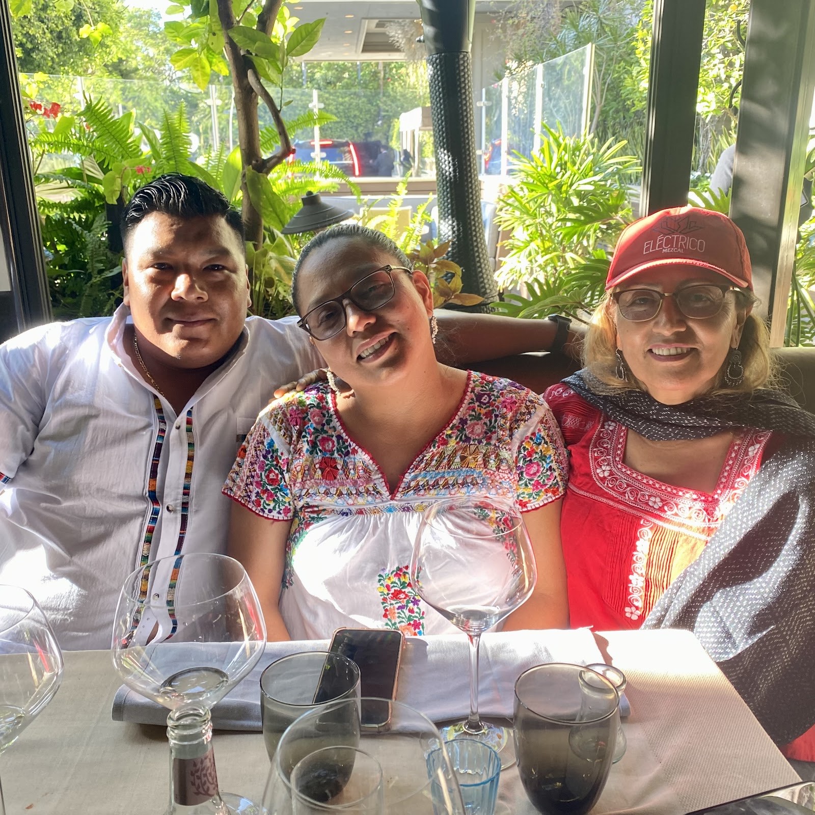 friends dining together
